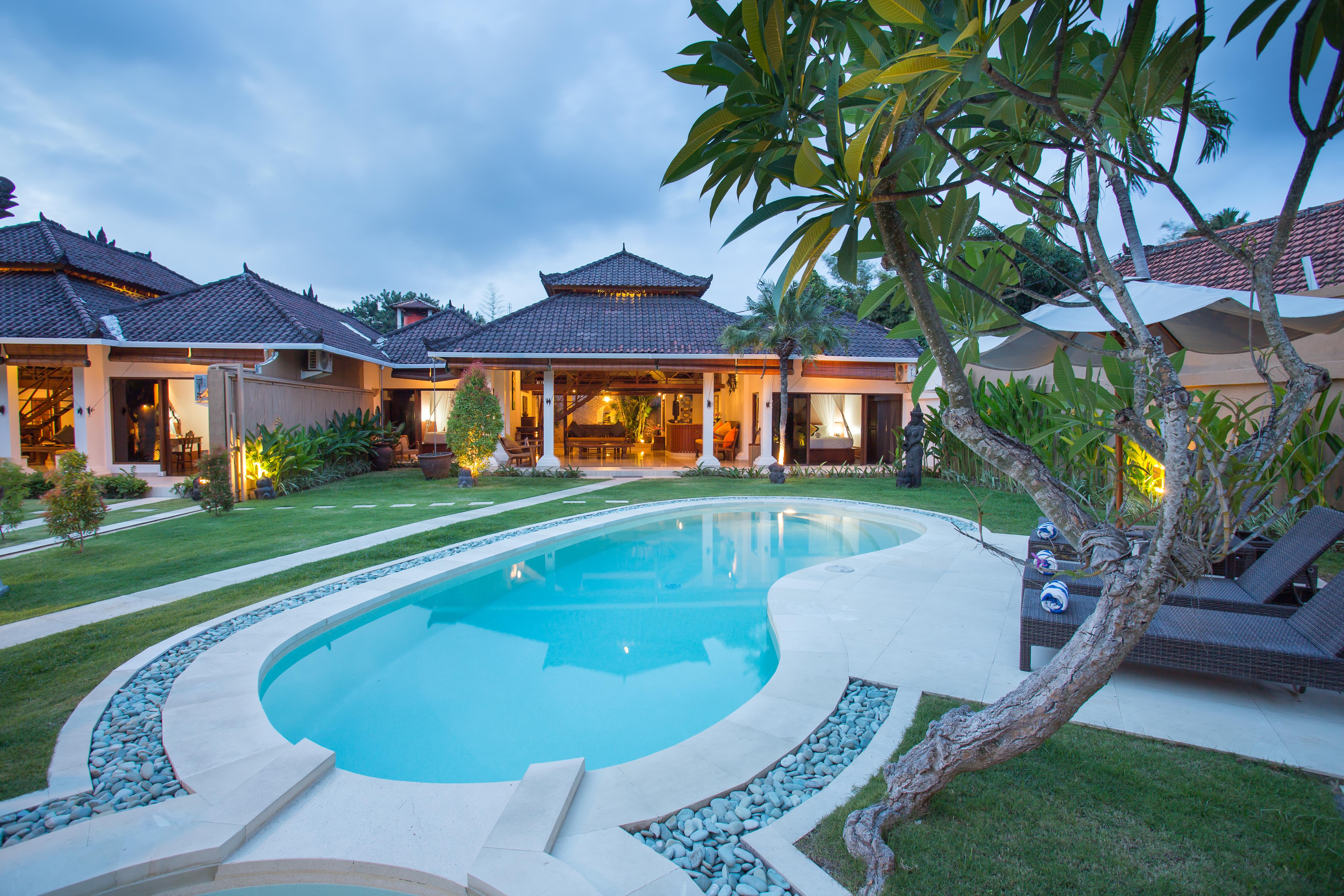 Dyana Villas Seminyak Exterior foto
